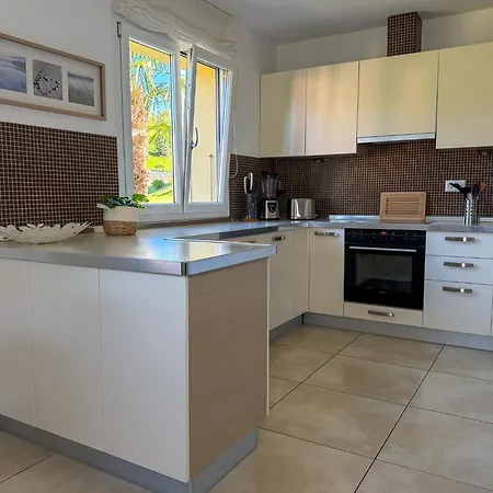 Holiday home Bergidylle Am Maggiore Gambarogno